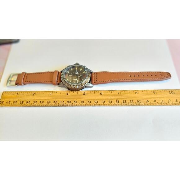 Raglan Men's Quartz Watch Black Dial Brown Band 43.9mm Case Chrono Look NEW - Picture 11 of 13